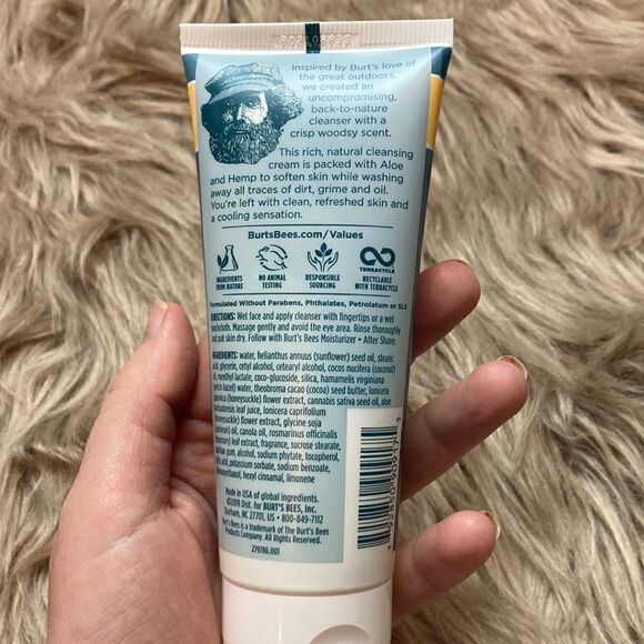 Burt’s Bees Grooming Essentials Kit for Men/face wash/shave cream/Moisturizer - Picture 10 of 16